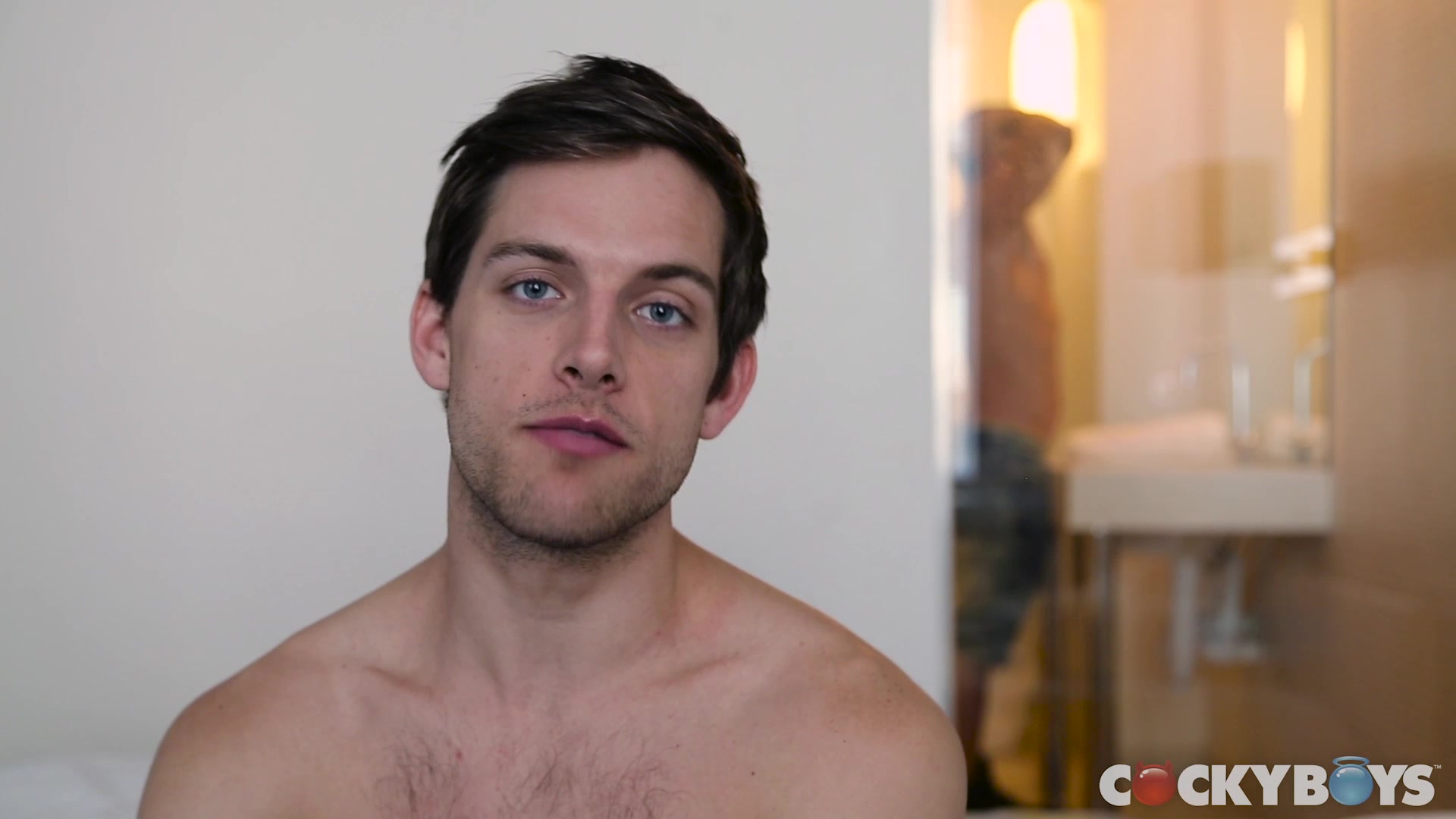 Topher dimaggio pummels tayte hanson